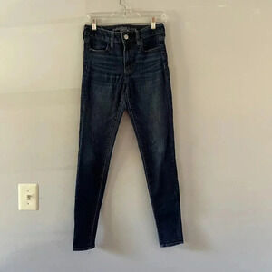 AE | Super Stretch Dark Wash Jeggings, Size 4 Long - Versatile Denim